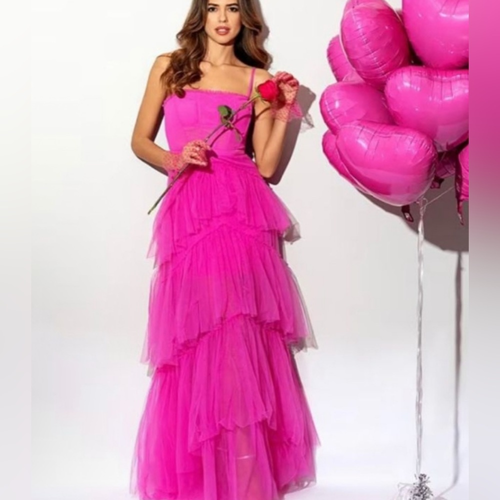 Betsy & Adam Sleeveless Corset Chiffon Layer Trim Solid Gown